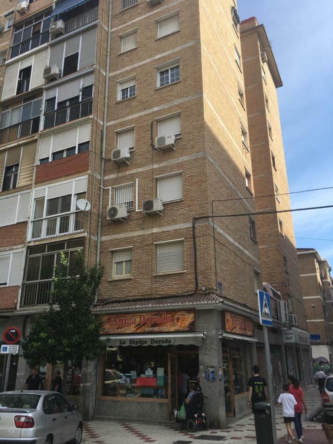 Piso Vacaciones En Familia O Amigos Daire Málaga Dış mekan fotoğraf